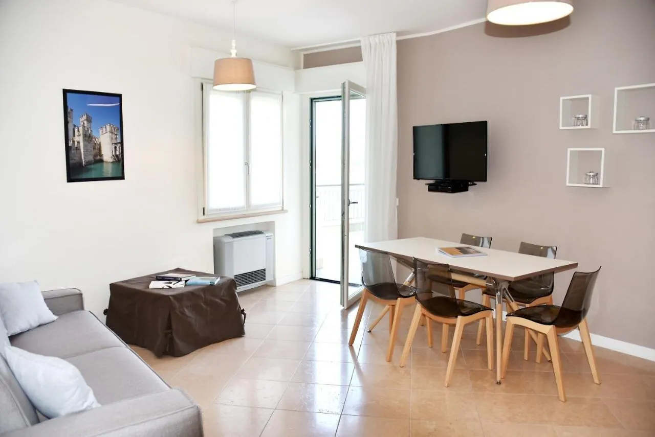 Residenza Miralago By Wonderful Italy Desenzano del Garda Apart Otel