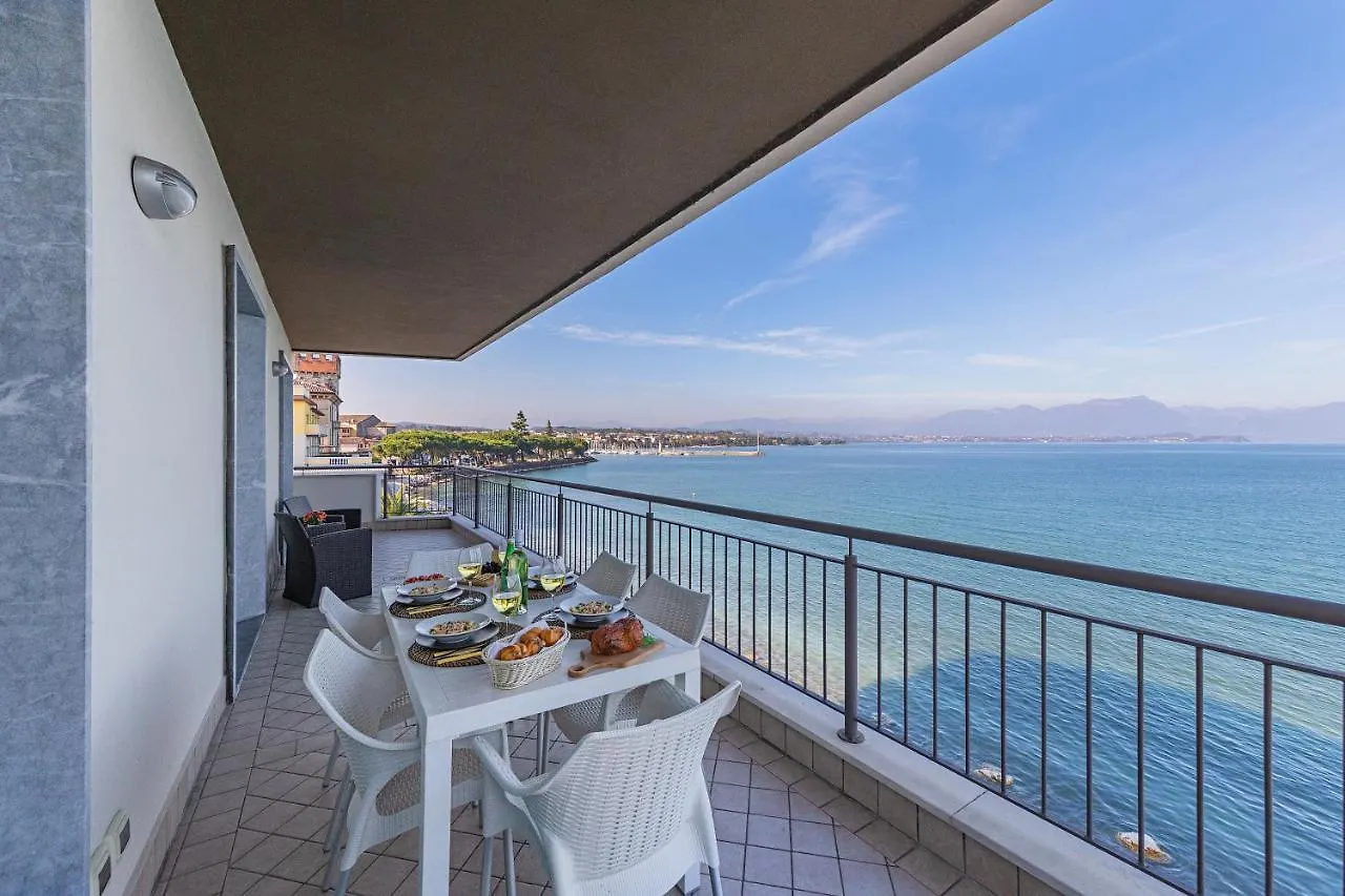 Residenza Miralago By Wonderful Italy Desenzano del Garda