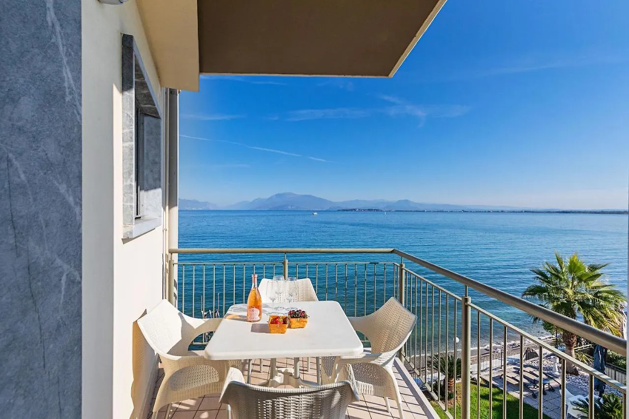 Residenza Miralago By Wonderful Italy Desenzano del Garda İtalya