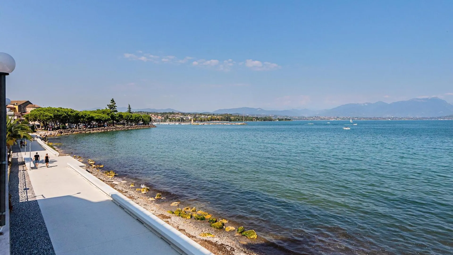 Residenza Miralago By Wonderful Italy Desenzano del Garda
