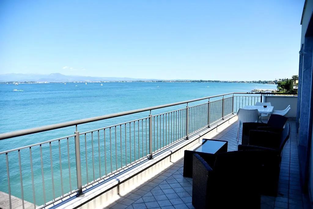 Residenza Miralago By Wonderful Italy Desenzano del Garda İtalya