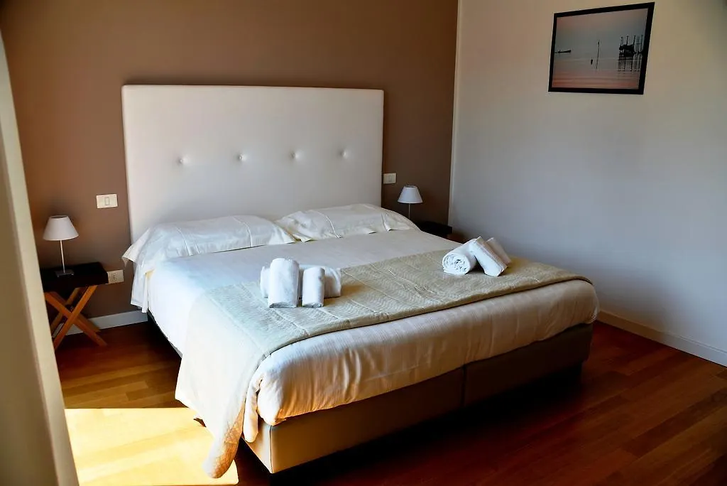 Residenza Miralago By Wonderful Italy Desenzano del Garda Italien