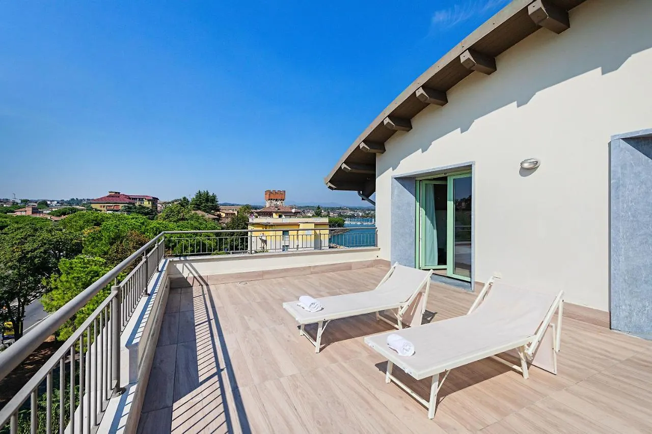 Residenza Miralago By Wonderful Italy Desenzano del Garda Aparthotel