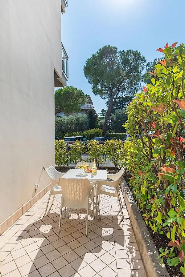 Residenza Miralago By Wonderful Italy Desenzano del Garda Italien