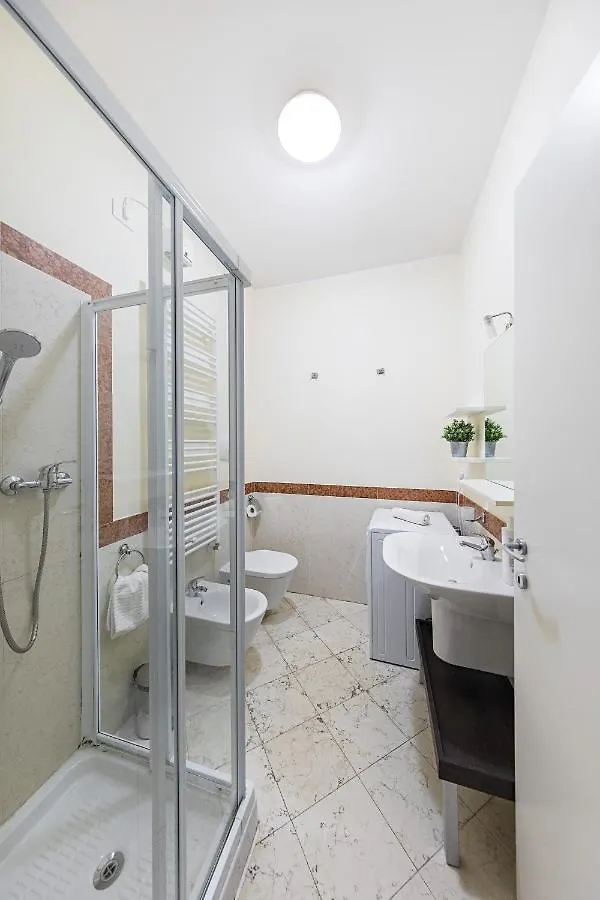 ** Lejlighedshotel Residenza Miralago By Wonderful Italy Desenzano del Garda Italien
