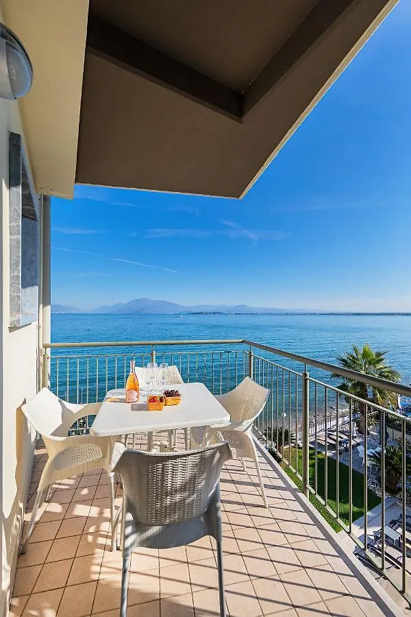 Residenza Miralago By Wonderful Italy Desenzano del Garda