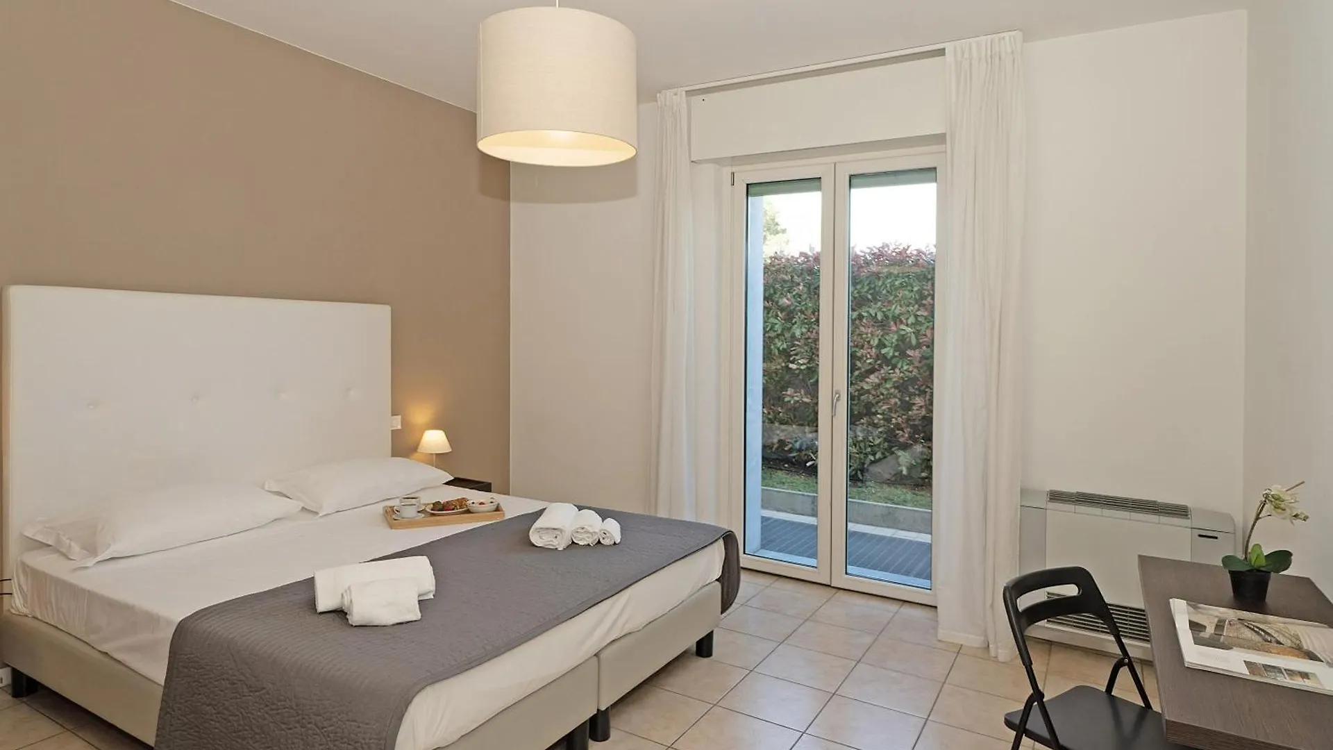 Residenza Miralago By Wonderful Italy Desenzano del Garda Italy