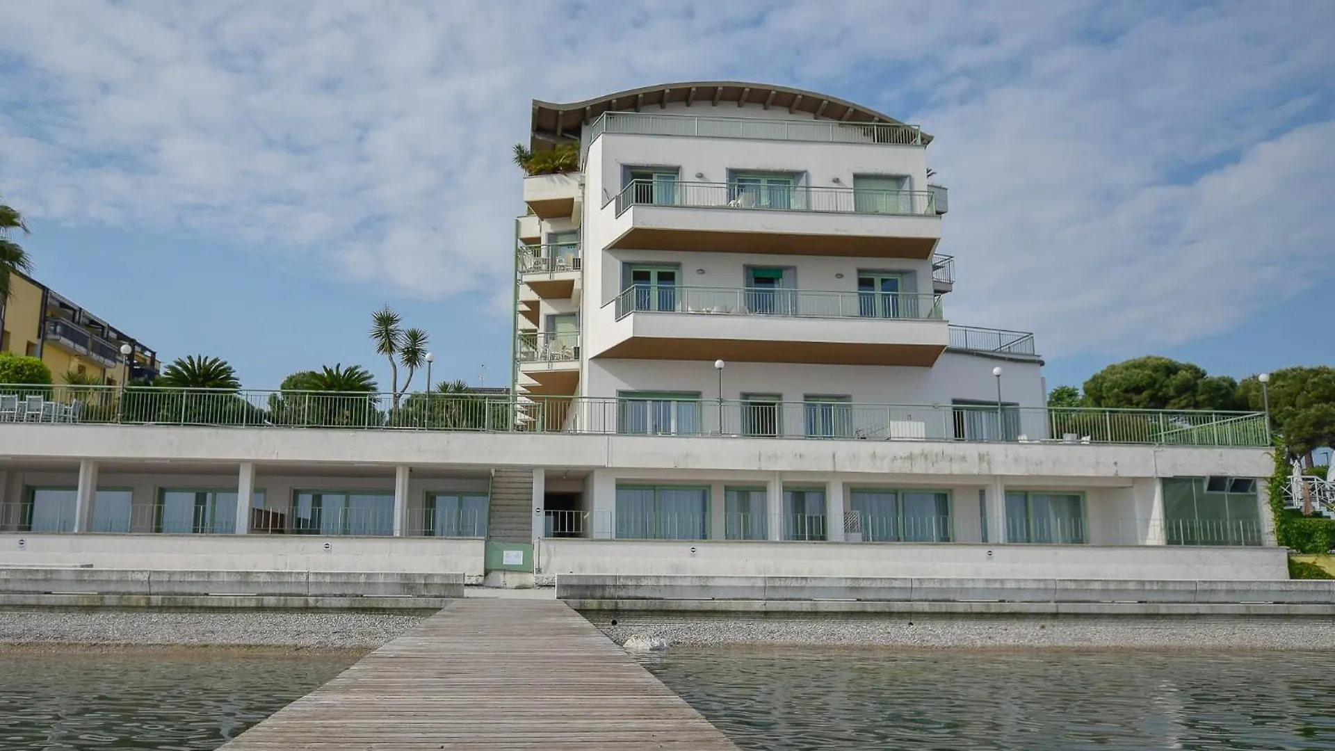 Residenza Miralago By Wonderful Italy Desenzano del Garda 2*,  Italien