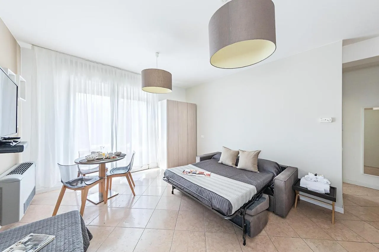 דסנזאנו דל גארדה Residenza Miralago By Wonderful Italy